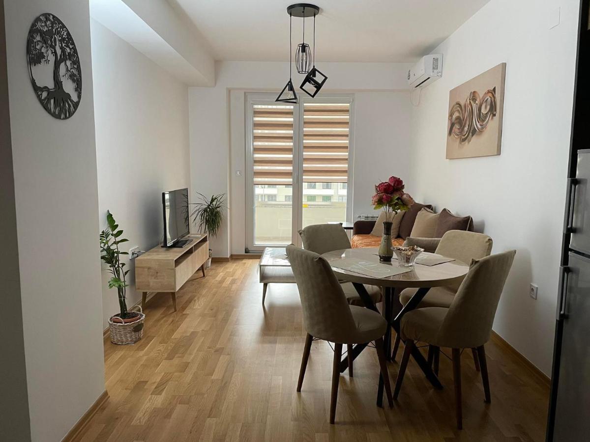 Golden Apartments سكوبجي المظهر الخارجي الصورة